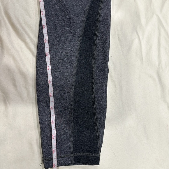 Lululemon Train Times 7/8 Pant *25" Size 6 - Picture 6 of 6